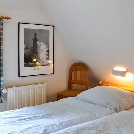 Haus Karoline Lena דירה Utersum